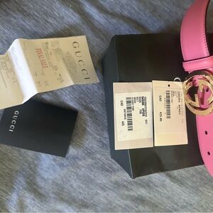 Gucci Fuchsia Leather Belt with Gold Buckle